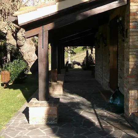 Il Bacucco Farmház Montecarotto